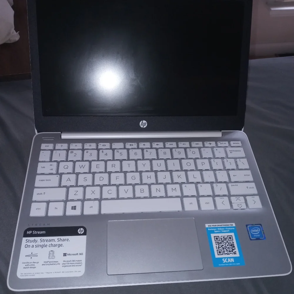 HP Stream HD Laptop